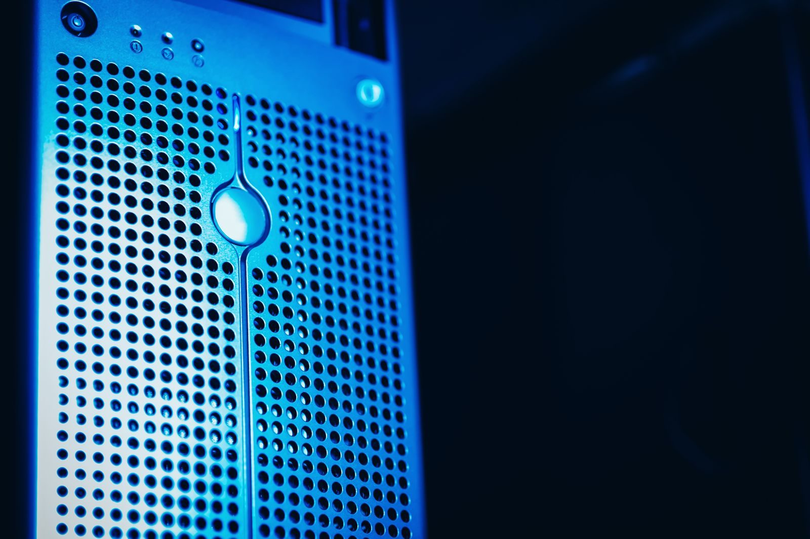 International web hosting, close to every visitor